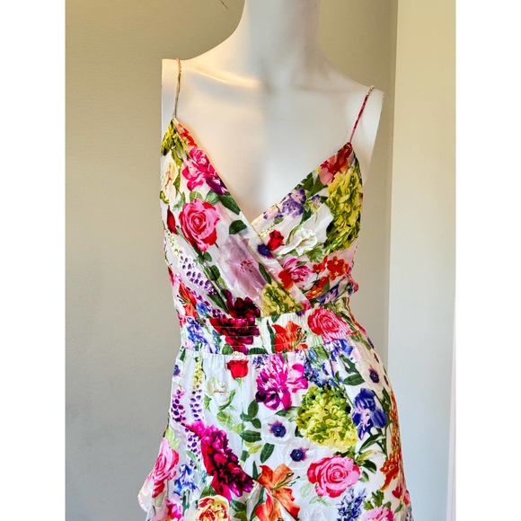 Alice + Olivia Hayden Ruffled Floral Maxi Dress. Size 0 - Picture 9 of 10